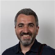 Australiano - Insegnante bilingue qualificato CELTA con esperienza in Business English